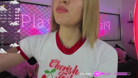 Snapshot of atenea_klett_ chatting on 28, 12, 2024 ATENEA online show from 28, 12, 2024