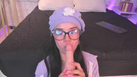 Snapshot of atenea_velle chatting on 20, 2, 2026 atenea velle online show from 20, 2, 2026