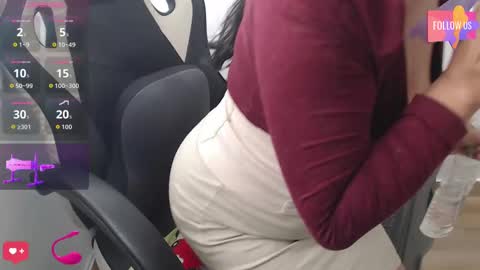 atenea  online show from 8, 10, 2025