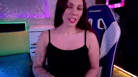 Snapshot of athenaautumn chatting on 1, 5, 2026 Athena Autumn online show from 1, 5, 2026