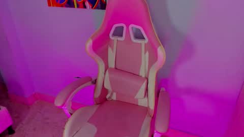 athenea__fox online show from 5, 10, 2025