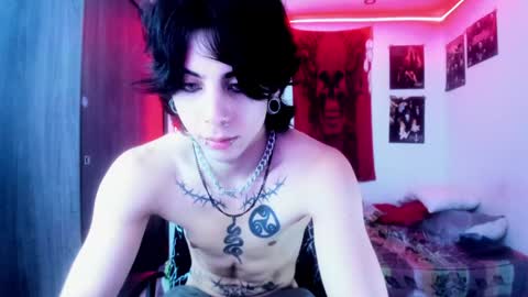 athenauwu online show from 21, 12, 2024