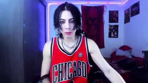 athenauwu online show from 3, 3, 2025