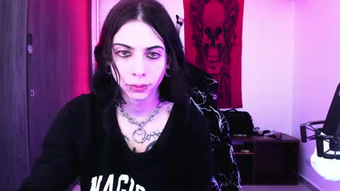 Snapshot of atheneoo_ chatting on 20, 4, 2026 athenauwu online show from 20, 4, 2026