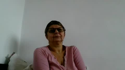 Snapshot of atikaarea chatting on 8, 11, 2025 atikaarea online show from 8, 11, 2025