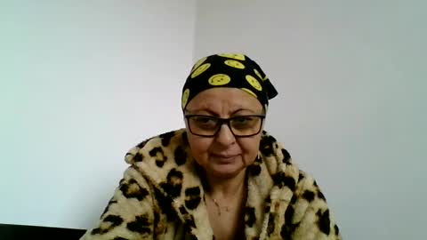 Snapshot of atikaarea chatting on 15, 11, 2025 atikaarea online show from 15, 11, 2025