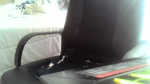 David - Independent Model  online show from 5, 3, 2025