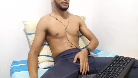 Snapshot of atorres21 chatting on 20, 2, 2025 Torres online show from 20, 2, 2025