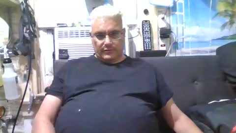 A online show from 6, 11, 2025