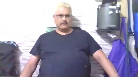 A online show from 27, 3, 2026