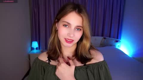 Snapshot of audiedelorbe chatting on 1, 11, 2025 Jolyn online show from 1, 11, 2025