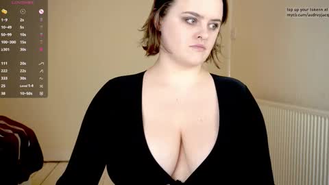 Audrey Jacq online show from 20, 2, 2026