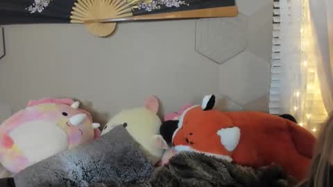 Snapshot of audreymadison chatting on 23, 11, 2025 AudreyAlien online show from 23, 11, 2025