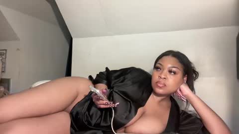aunyxxx online show from 13, 10, 2025