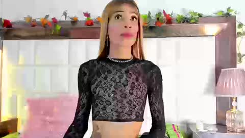 Snapshot of aura_monet chatting on 11, 9, 2025 Aura-Monet online show from 11, 9, 2025