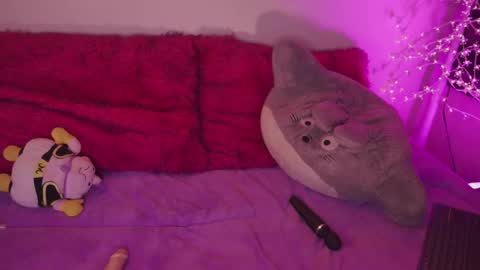 aura_rouss online show from 19, 11, 2025