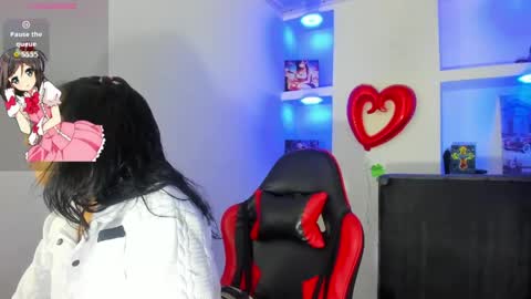 Aura Bluee Love online show from 29, 4, 2026