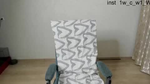 Snapshot of aurelius_x1 chatting on 16, 6, 2026 Maks online show from 16, 6, 2026