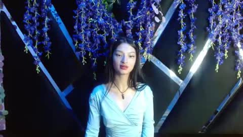 Snapshot of aurora18palmer chatting on 12, 9, 2025 aurora online show from 12, 9, 2025