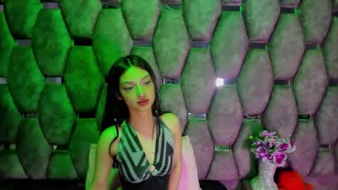 Snapshot of aurora18palmer chatting on 3, 12, 2025 aurora online show from 3, 12, 2025