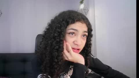 Snapshot of aurora_ath chatting on 1, 3, 2025 Aurora ath online show from 1, 3, 2025