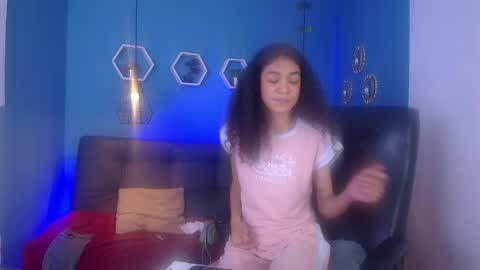 Snapshot of aurora_ath chatting on 24, 4, 2026 Aurora ath online show from 24, 4, 2026
