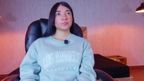 Aurora online show from 11, 11, 2025