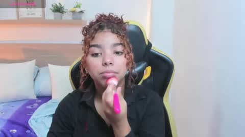 aurora_rodriguez online show from 10, 1, 2025