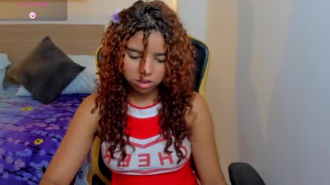 aurora_rodriguez online show from 25, 1, 2025