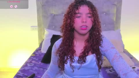 aurora_rodriguez online show from 9, 3, 2025