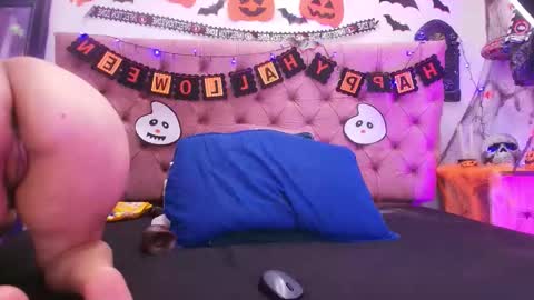 Snapshot of auroraa_miller chatting on 25, 10, 2025 auroraa_miller online show from 25, 10, 2025