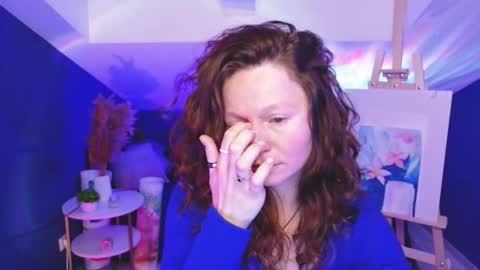 auroraborealis__ online show from 12, 10, 2025