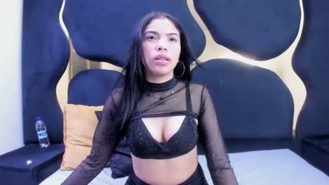 aurorahoney32 online show from 29, 4, 2026
