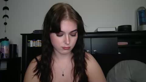 auroralightz1 online show from 10, 10, 2025