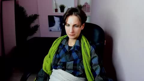 Snapshot of aurorascript chatting on 5, 2, 2025 Aurora online show from 5, 2, 2025