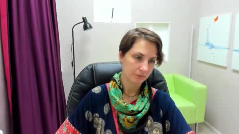 Snapshot of aurorascript chatting on 26, 11, 2025 Aurora online show from 26, 11, 2025