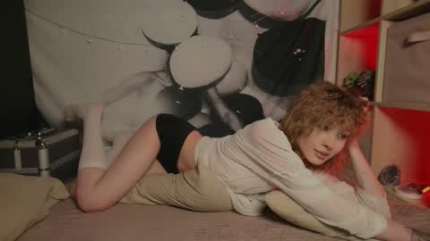 Aurora  online show from 1, 3, 2026