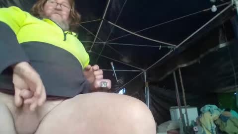 Snapshot of aussie166884 chatting on 6, 10, 2025 aussie166884 online show from 6, 10, 2025