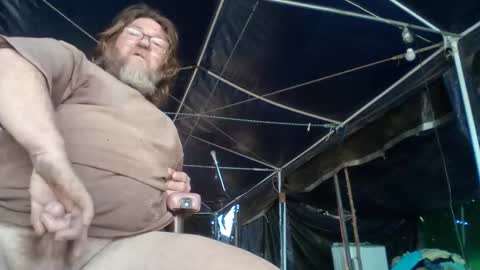 Snapshot of aussie166884 chatting on 12, 10, 2025 aussie166884 online show from 12, 10, 2025