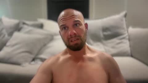 aussieboycal online show from 8, 4, 2026