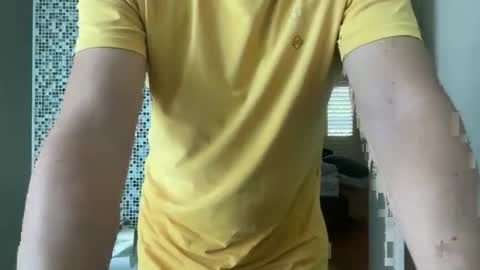 Snapshot of aussielatino82 chatting on 22, 10, 2025 Rich online show from 22, 10, 2025