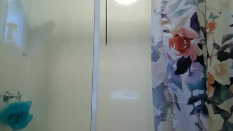 Milf4u online show from 13, 1, 2025