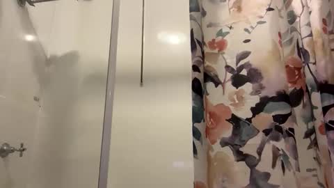 Milf4u online show from 2, 10, 2025