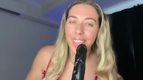 aussielulu online show from 5, 2, 2026