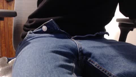 Snapshot of austin_breaker chatting on 8, 2, 2026 austin_breaker online show from 8, 2, 2026