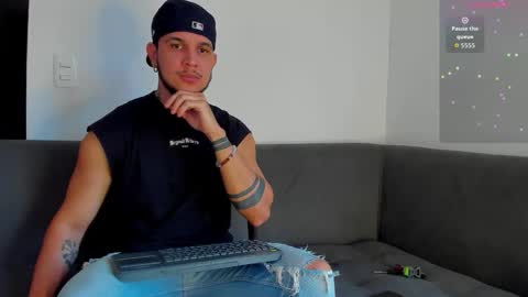 A online show from 25, 10, 2025