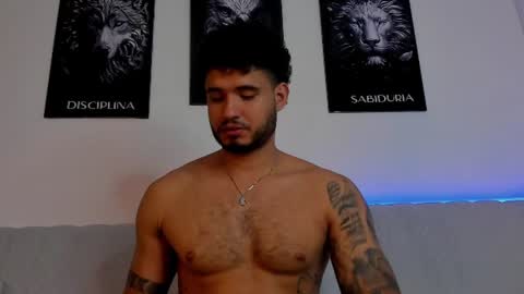 Snapshot of austintorres_ chatting on 14, 6, 2026 AustinTorres online show from 14, 6, 2026