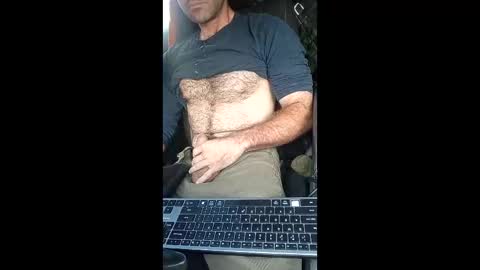 australopithas online show from 21, 2, 2026