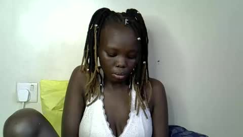 Snapshot of autumnbeagle chatting on 9, 9, 2025 autumnbeagle online show from 9, 9, 2025