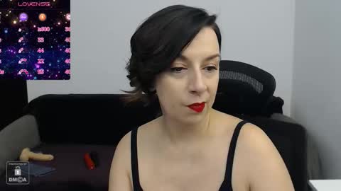 AutumnOpal online show from 1, 11, 2025